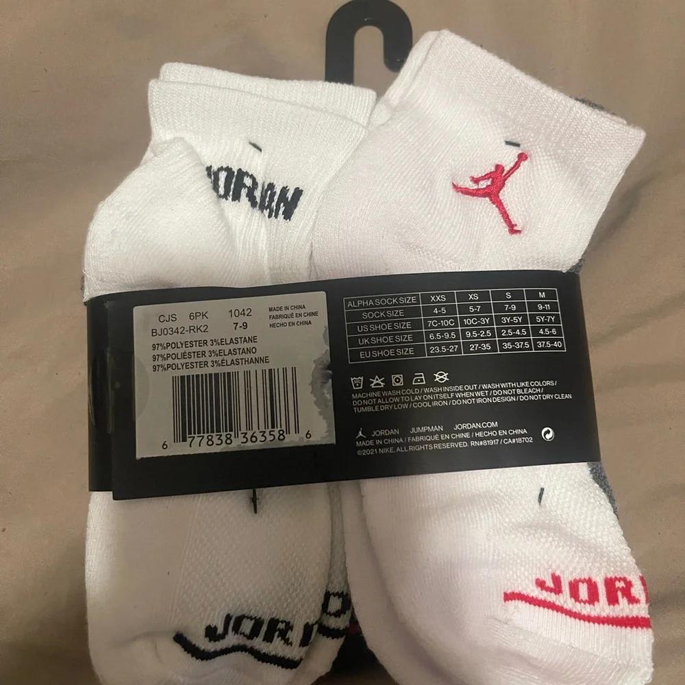 New 6 Pairs Of Jordan Kids Ankle Socks Fit Shoes Size 3-5 Youth